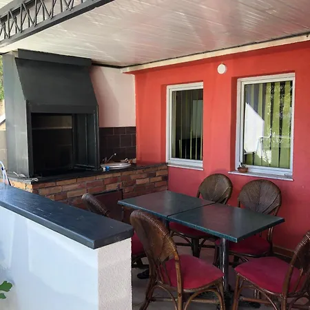 Apartmani Cesarica Karlobag Buitenkant foto